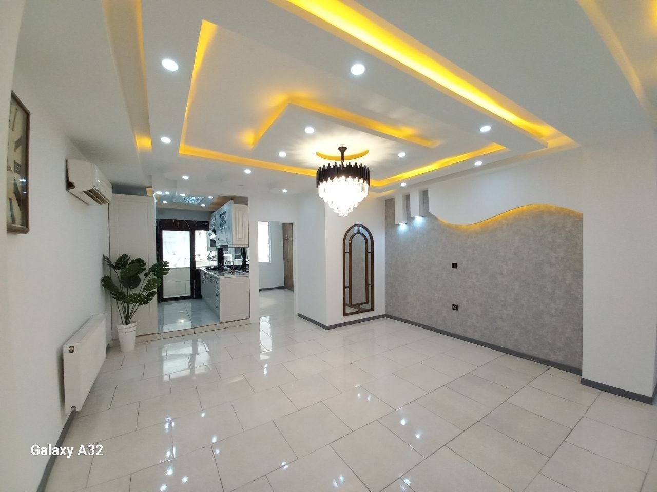 فروش واحد ۶۰متری سنددار در اندیشه | پارکینگ اختصاصی همکف