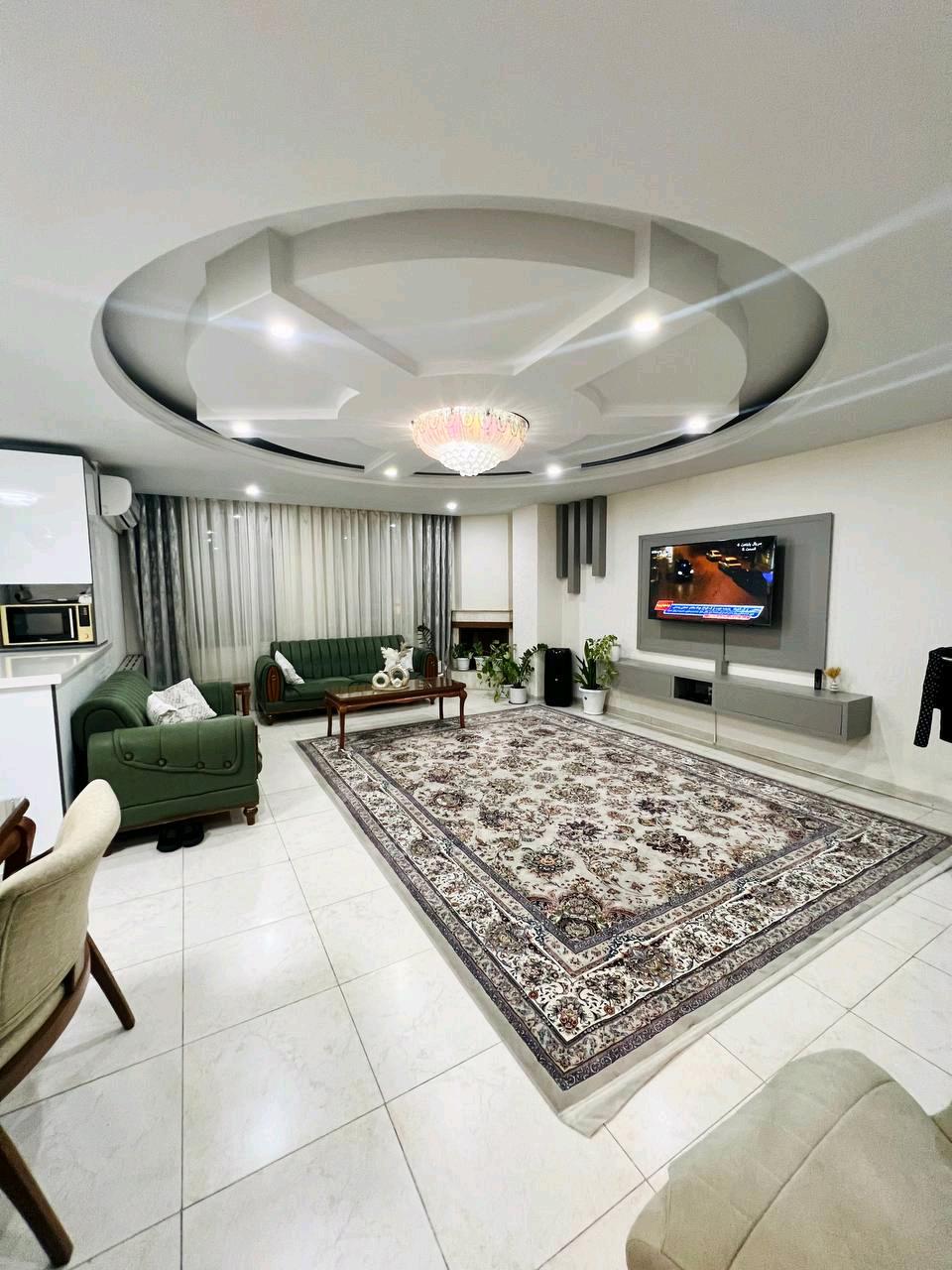 فروش آپارتمان ۹۱ متری فول امکانات با سند تکبرگ در اندیشه