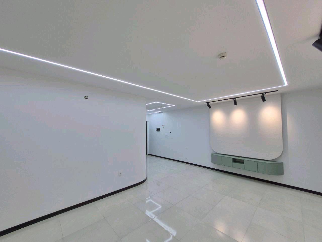 فروش واحد ۶۷متری با سندتکبرگ عرصه اعیان در فاز ۱ اندیشه — تصویر 3