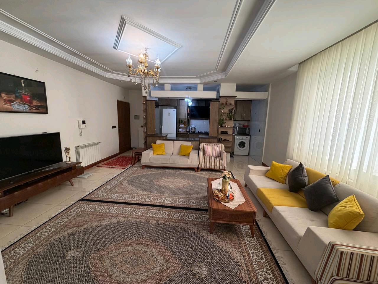 فروش آپارتمان ۶۹متری رو به نما در فاز ۱ اندیشه | پارکینگ سندی — تصویر 3