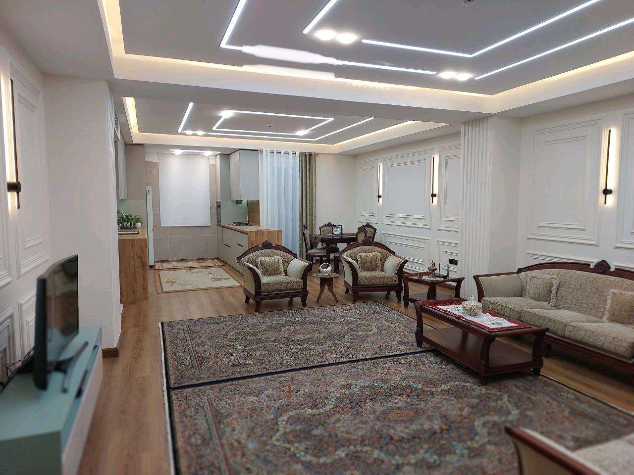 فروش آپارتمان ۱۲۸متری در اندیشه فاز ۱ | پارکینگ و آسانسور — تصویر 3