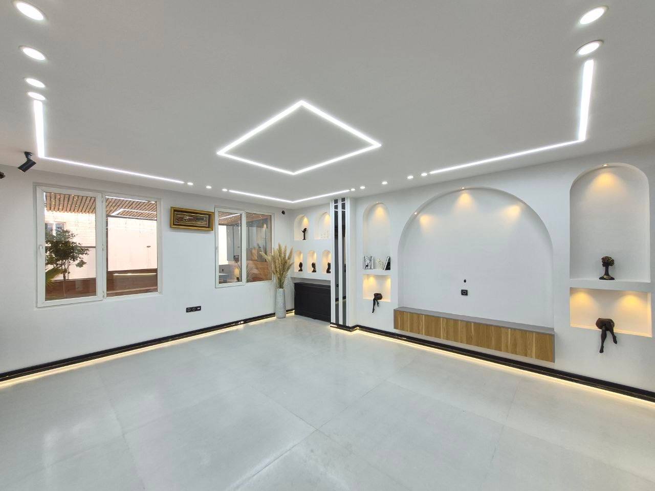 فروش آپارتمان ۹۴متری+۳۰متر تراس رو به نما در اندیشه فاز یک — تصویر 3